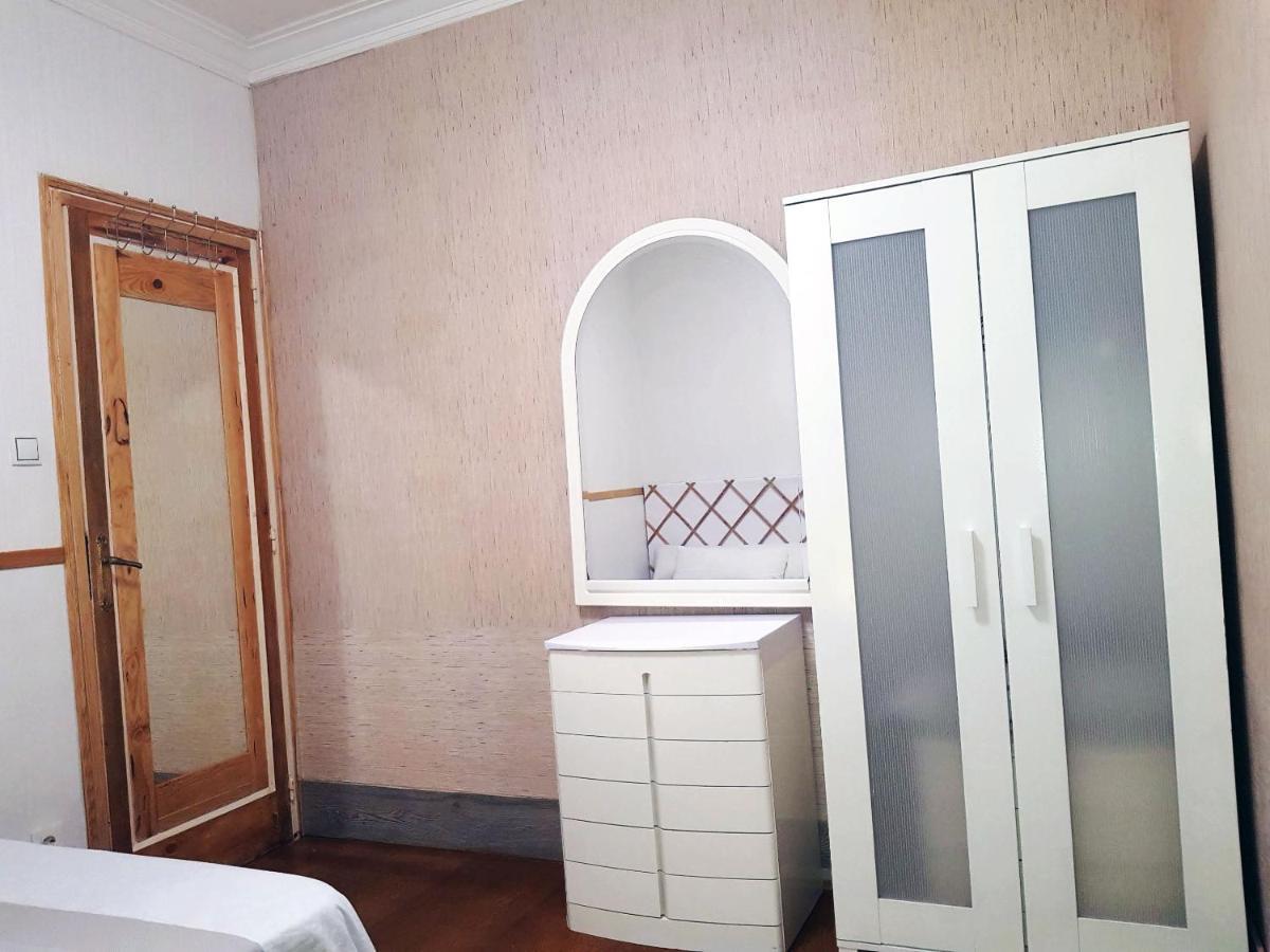 Apartament Sagrada Familia Bed & Breakfast Barcelona Exterior photo